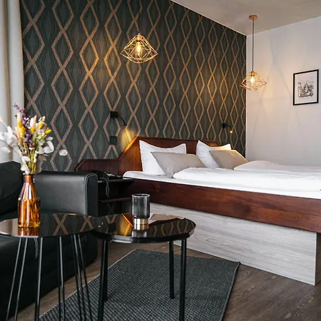 Stuempelstal 3*