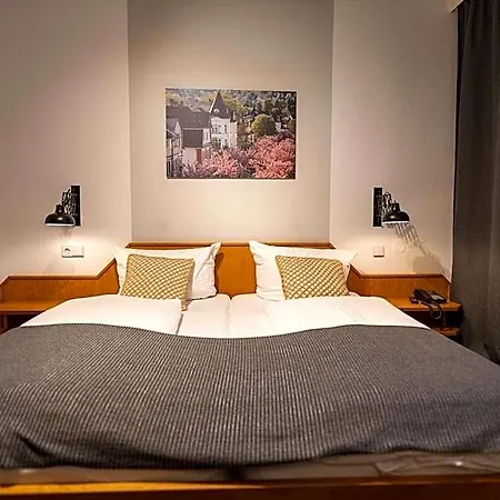 Stuempelstal 3* Marburg