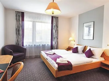 Stuempelstal Отель Marburg